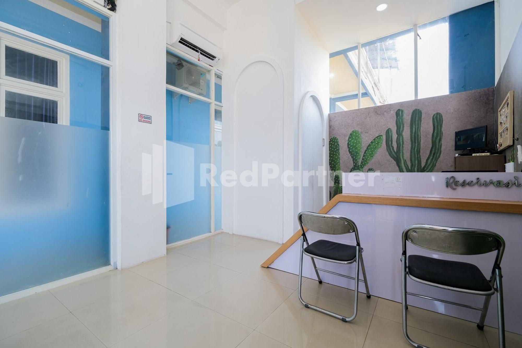 Grand Kencana Guesthouse Syariah Near Wisata Bahari Lamongan Paciran المظهر الخارجي الصورة